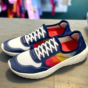 Psudo sneaker slip on court shoe Rainbow size 10 women’s